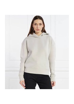 Calvin Klein Bluza METALLIC MICRO LOGO | Regular Fit ze sklepu Gomez Fashion Store w kategorii Bluzy damskie - zdjęcie 184977982