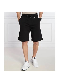 Calvin Klein Szorty NANO LOGO | Comfort fit ze sklepu Gomez Fashion Store w kategorii Spodenki męskie - zdjęcie 184977983