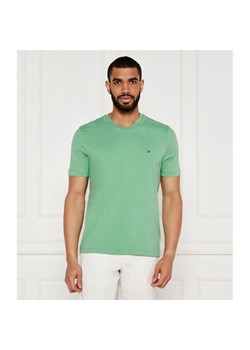 Tommy Hilfiger T-shirt ESSENTIAL | Regular Fit ze sklepu Gomez Fashion Store w kategorii T-shirty męskie - zdjęcie 184985491