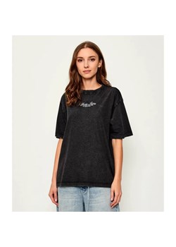 Guess Jeans T-shirt | Oversize fit ze sklepu Gomez Fashion Store w kategorii Bluzki damskie - zdjęcie 184987894