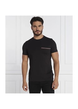 Tommy Hilfiger T-shirt SMALL CHEST STRIPE MONOTYPE TEE | Slim Fit ze sklepu Gomez Fashion Store w kategorii T-shirty męskie - zdjęcie 184988960