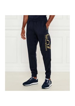 EA7 Spodnie dresowe | Regular Fit ze sklepu Gomez Fashion Store w kategorii Spodnie męskie - zdjęcie 184994004