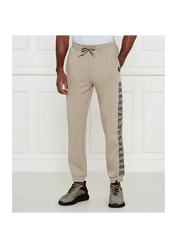 EA7 Spodnie dresowe | Regular Fit ze sklepu Gomez Fashion Store w kategorii Spodnie męskie - zdjęcie 184994542