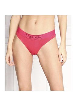 Calvin Klein Underwear Stringi ze sklepu Gomez Fashion Store w kategorii Majtki damskie - zdjęcie 185000823