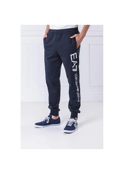 EA7 Spodnie dresowe | Regular Fit ze sklepu Gomez Fashion Store w kategorii Spodnie męskie - zdjęcie 185001231