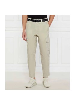 BOSS ORANGE Spodnie cargo Sisla | Tapered fit ze sklepu Gomez Fashion Store w kategorii Spodnie męskie - zdjęcie 185001603