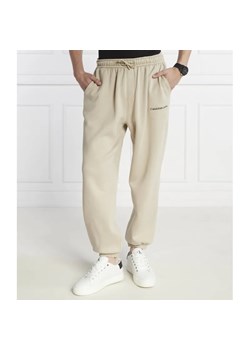 Calvin Klein Jeans Spodnie dresowe | Regular Fit ze sklepu Gomez Fashion Store w kategorii Spodnie męskie - zdjęcie 185001661