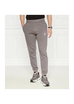 EA7 Spodnie dresowe | Regular Fit ze sklepu Gomez Fashion Store w kategorii Spodnie męskie - zdjęcie 185001763
