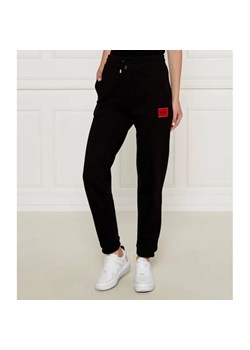 HUGO Spodnie dresowe Dachib | Regular Fit ze sklepu Gomez Fashion Store w kategorii Spodnie damskie - zdjęcie 185001853