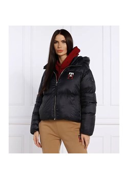 Tommy Hilfiger Puchowa kurtka MONOGRAM BADGE | Regular Fit ze sklepu Gomez Fashion Store w kategorii Kurtki damskie - zdjęcie 185003063