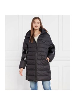 Armani Exchange Kurtka | Regular Fit ze sklepu Gomez Fashion Store w kategorii Kurtki damskie - zdjęcie 185003154