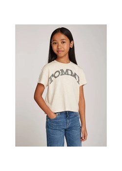 Tommy Hilfiger T-shirt | Regular Fit ze sklepu Gomez Fashion Store w kategorii Bluzki dziewczęce - zdjęcie 185003422