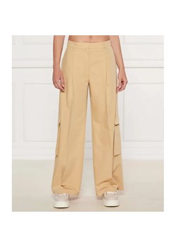 HUGO Spodnie cargo Herota | Loose fit ze sklepu Gomez Fashion Store w kategorii Spodnie damskie - zdjęcie 185003441