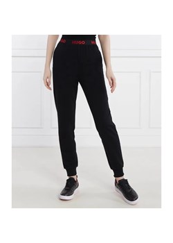 Hugo Bodywear Spodnie dresowe SPORTY LOGO | Regular Fit ze sklepu Gomez Fashion Store w kategorii Piżamy damskie - zdjęcie 185003493
