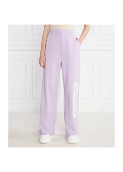 HUGO Spodnie dresowe Nasuede | Loose fit ze sklepu Gomez Fashion Store w kategorii Spodnie damskie - zdjęcie 185003752