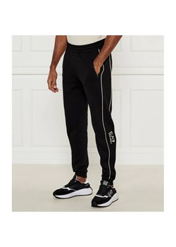 EA7 Spodnie dresowe | Regular Fit ze sklepu Gomez Fashion Store w kategorii Spodnie męskie - zdjęcie 185003882