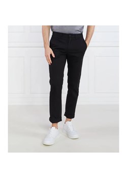 Tommy Hilfiger Spodnie chino DENTON | Regular Fit ze sklepu Gomez Fashion Store w kategorii Spodnie męskie - zdjęcie 185005424