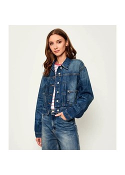 Tommy Jeans Jeansowa kurtka TRUCKER CI2037 | Loose fit ze sklepu Gomez Fashion Store w kategorii Kurtki damskie - zdjęcie 185005430