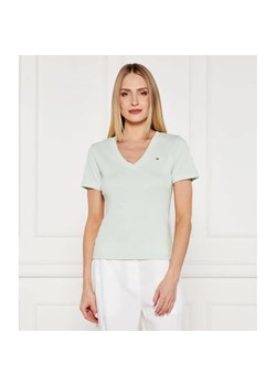 Tommy Hilfiger T-shirt CODY | Slim Fit ze sklepu Gomez Fashion Store w kategorii Bluzki damskie - zdjęcie 185005671