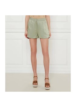 GUESS Szorty CAMILLE TAILOR | Regular Fit ze sklepu Gomez Fashion Store w kategorii Szorty - zdjęcie 185006701