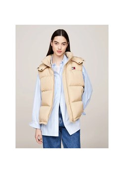 Tommy Jeans Puchowy bezrękawnik | Regular Fit ze sklepu Gomez Fashion Store w kategorii Kurtki damskie - zdjęcie 185007360