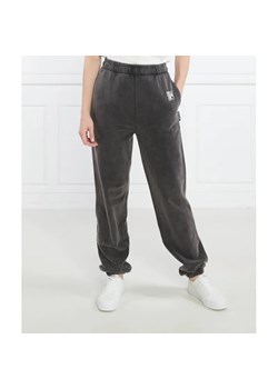 HUGO Spodnie dresowe Njola_1 | Relaxed fit ze sklepu Gomez Fashion Store w kategorii Spodnie damskie - zdjęcie 185007553