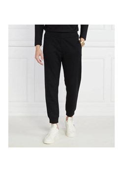 Emporio Armani Spodnie dresowe | Regular Fit ze sklepu Gomez Fashion Store w kategorii Spodnie męskie - zdjęcie 185007561