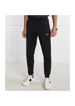 EA7 Spodnie dresowe | Regular Fit ze sklepu Gomez Fashion Store w kategorii Spodnie męskie - zdjęcie 185008020