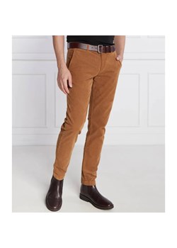 Tommy Hilfiger Spodnie chino BLEECKER CHINO CORDUROY GMD | Slim Fit ze sklepu Gomez Fashion Store w kategorii Spodnie męskie - zdjęcie 185009023