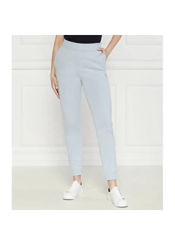 HUGO Spodnie dresowe Nelfinia | Regular Fit ze sklepu Gomez Fashion Store w kategorii Spodnie damskie - zdjęcie 185009951