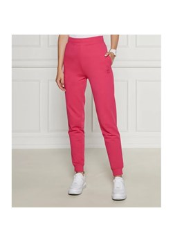 HUGO Spodnie dresowe Nelfinia | Regular Fit ze sklepu Gomez Fashion Store w kategorii Spodnie damskie - zdjęcie 185010564