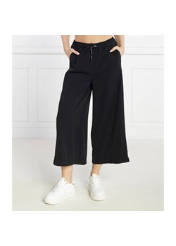 Marc Cain Spodnie | Oversize fit ze sklepu Gomez Fashion Store w kategorii Spodnie damskie - zdjęcie 185010660