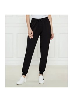 Armani Exchange Spodnie dresowe | Regular Fit ze sklepu Gomez Fashion Store w kategorii Spodnie damskie - zdjęcie 185010702