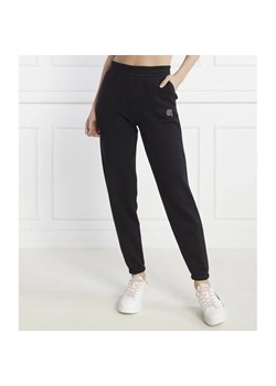 Karl Lagerfeld Spodnie dresowe ikonik 2.0 glitter | Regular Fit ze sklepu Gomez Fashion Store w kategorii Spodnie damskie - zdjęcie 185011992