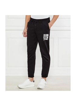 Calvin Klein Jeans Spodnie dresowe | Regular Fit ze sklepu Gomez Fashion Store w kategorii Spodnie męskie - zdjęcie 185012073
