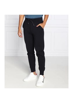 HUGO Spodnie dresowe Steero | Regular Fit | z dodatkiem wełny ze sklepu Gomez Fashion Store w kategorii Spodnie męskie - zdjęcie 185012604