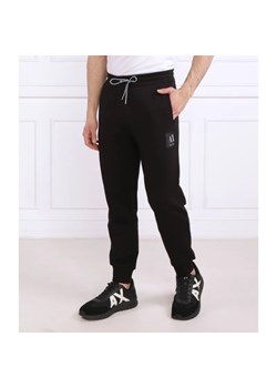 Armani Exchange Spodnie dresowe | Regular Fit ze sklepu Gomez Fashion Store w kategorii Spodnie męskie - zdjęcie 185012864