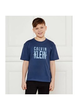 Calvin Klein Jeans T-shirt | Regular Fit ze sklepu Gomez Fashion Store w kategorii T-shirty chłopięce - zdjęcie 185013282