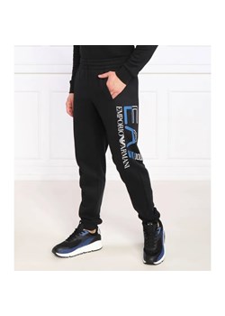 EA7 Spodnie dresowe | Regular Fit ze sklepu Gomez Fashion Store w kategorii Spodnie męskie - zdjęcie 185013620