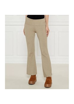 GUESS Spodnie dzianinowe NINA | flare fit ze sklepu Gomez Fashion Store w kategorii Spodnie damskie - zdjęcie 185014104