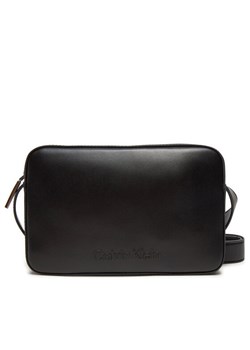 Calvin Klein Torebka K60K612555 Czarny ze sklepu MODIVO w kategorii Listonoszki - zdjęcie 185030913