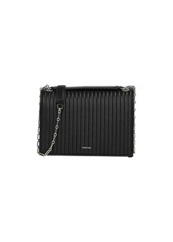 Calvin Klein Torebka na ramię ze sklepu Gomez Fashion Store w kategorii Listonoszki - zdjęcie 185033203