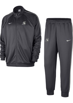 Dres męski NBA Nike Los Angeles Lakers Club Courtside - Szary ze sklepu Nike poland w kategorii Dresy męskie - zdjęcie 185038190