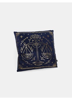 Sinsay - Poduszka ze znakiem zodiaku - waga - granatowy ze sklepu Sinsay w kategorii Dom - zdjęcie 185042864