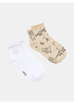 Sinsay - Skarpetki ze wzorem Winnie the Pooh 2 pack - wielobarwny - id: 354EB-MLC - marki Sinsay - 185049582 Sinsay - Skarpetki ze wzorem Winnie the Pooh 2 pack - wielobarwny ze sklepu Sinsay w kategorii Skarpetki damskie - zdjęcie 185049582