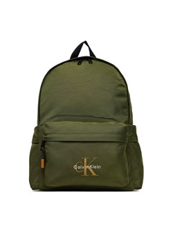 Calvin Klein Plecak Bold Round Backpack LV04D3114G Zielony ze sklepu MODIVO w kategorii Plecaki - zdjęcie 185056421