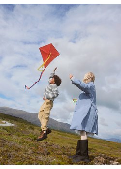 Reserved - Jednorzędowy płaszcz z paskiem - granatowy ze sklepu Reserved w kategorii Płaszcze dziewczęce - zdjęcie 185065202