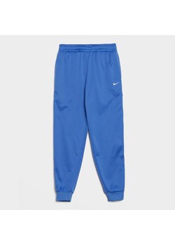 NIKE SPODNIE K NSW DF CLUB+ POLY JGGR ze sklepu JD Sports  w kategorii Spodnie chłopięce - zdjęcie 185074813