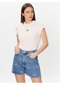Tommy Jeans T-Shirt Baby Mirror DW0DW16289 Różowy Regular Fit ze sklepu MODIVO w kategorii Bluzki damskie - zdjęcie 185081250