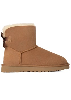 Buty damskie UGG W Mini Bailey Bow II 1016501-CHE - brązowe ze sklepu streetstyle24.pl w kategorii Śniegowce damskie - zdjęcie 185085301